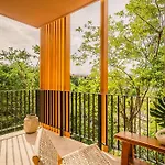 Divine 2Br W Pool Gym Yoga Classes Restaurant