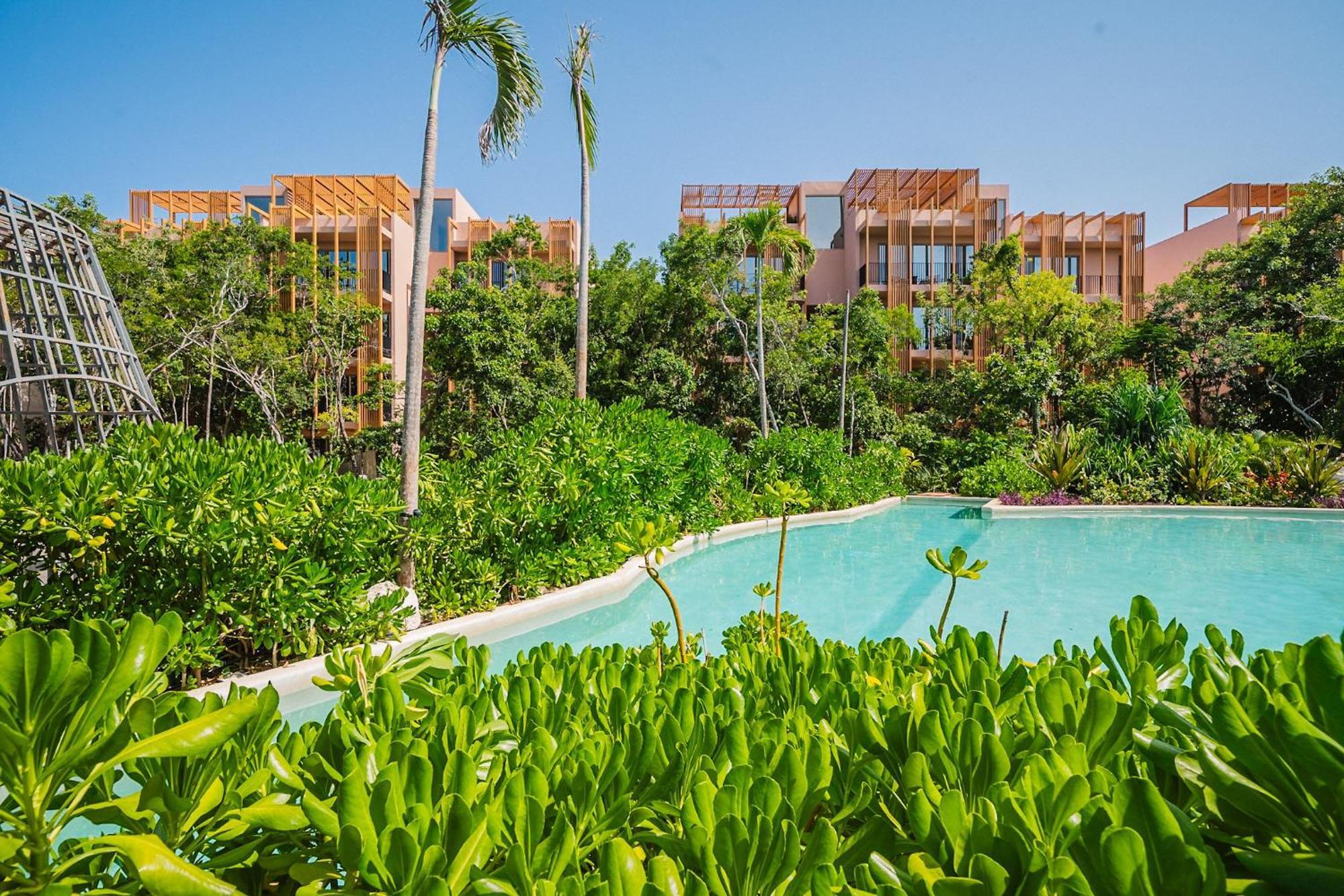 Divine 2br W Pool Gym Yoga Classes Restaurant * Tulum