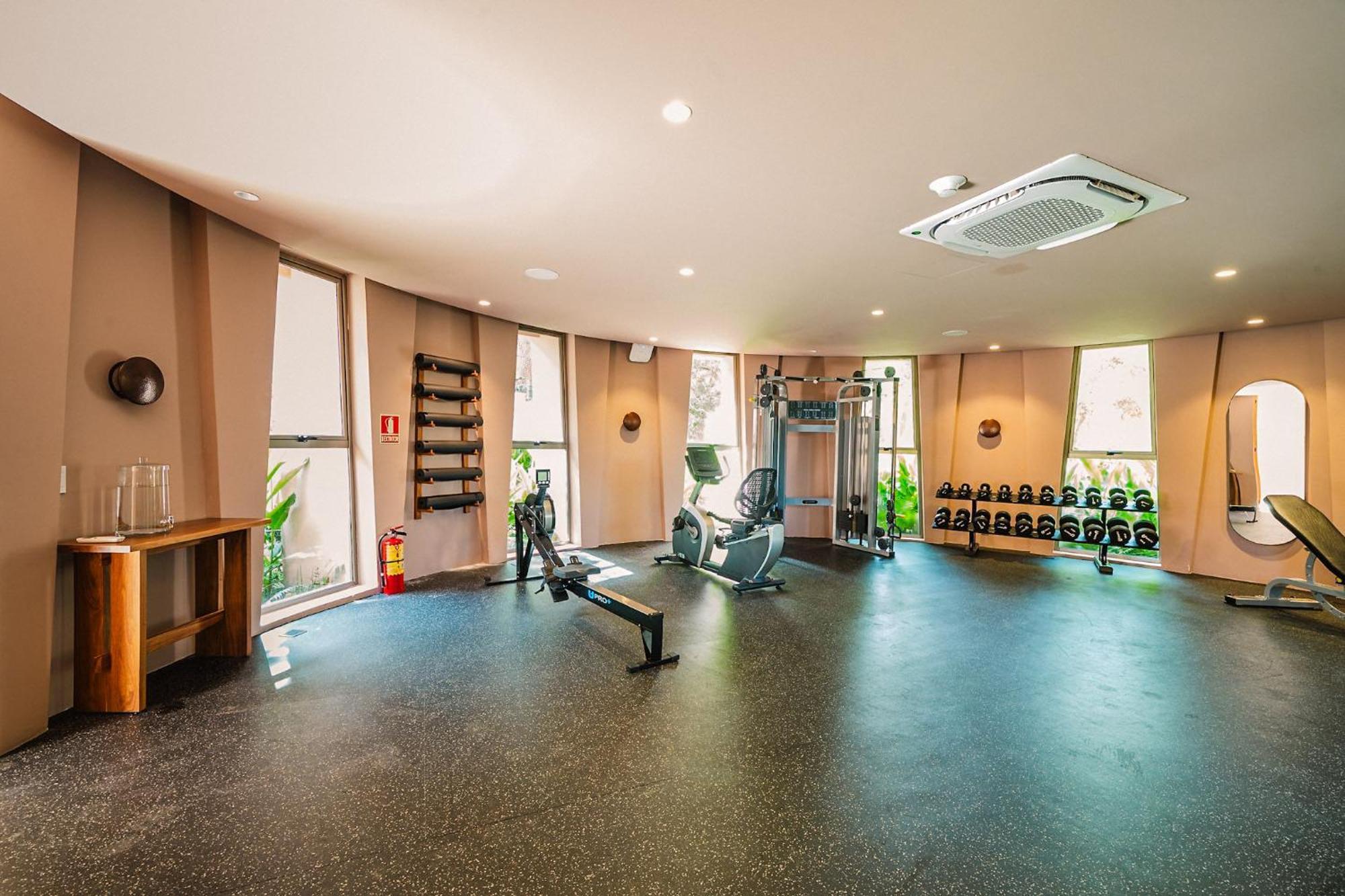 Apartment Divine 2br W Pool Gym Yoga Classes Restaurant