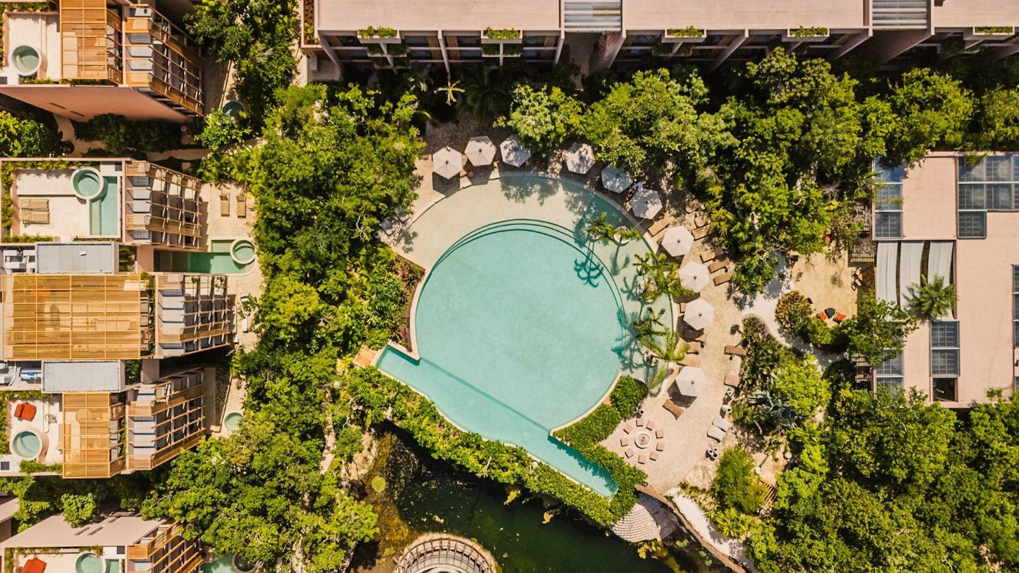 Apartment Divine 2br W Pool Gym Yoga Classes Restaurant *
